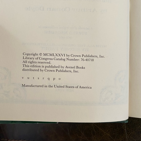 The Illustrated SHERLOCK HOLMES Treasury Hardcover Book by Arthur Conan Doyle - Picture 3 of 13